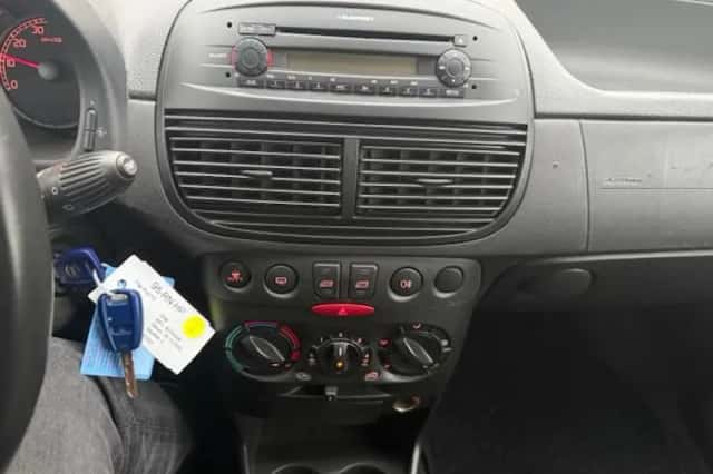 Fiat Punto (2005) thumbnail 2