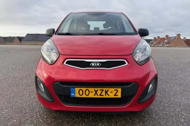 Kia Picanto (2012) thumbnail 4