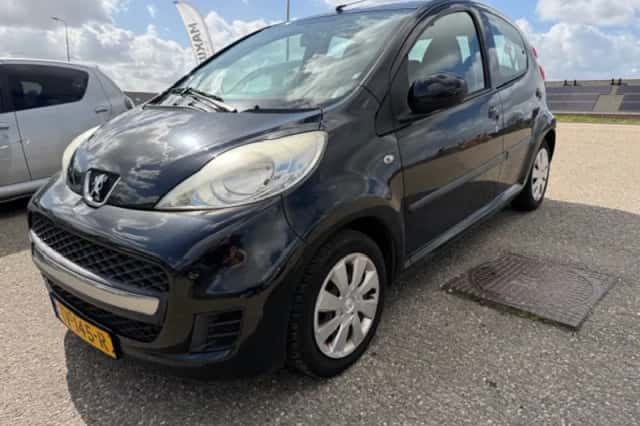 Peugeot 107 (2012) thumbnail 1