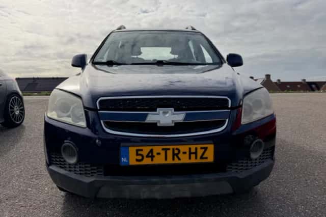 Chevrolet Captiva (2007) thumbnail 4