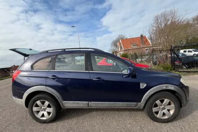 Chevrolet Captiva (2007) thumbnail 6