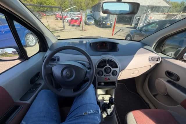 Renault Modus (2005) thumbnail 2