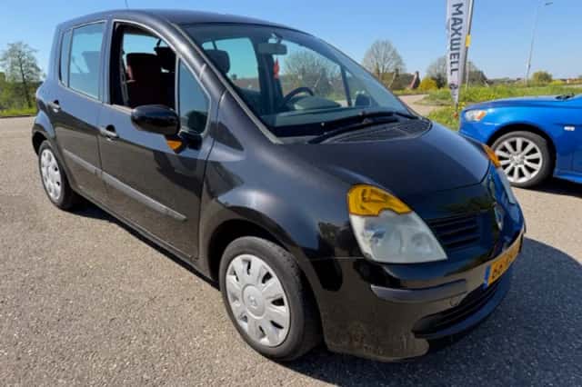 Renault Modus (2005) thumbnail 5