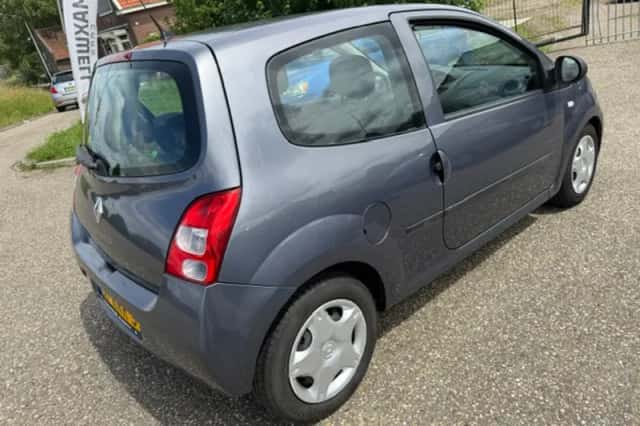 Renault Twingo (2010) thumbnail 3