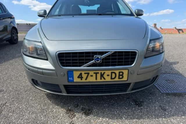 Volvo S40 (2006) thumbnail 2
