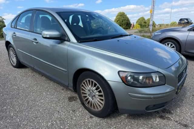 Volvo S40 (2006) thumbnail 3