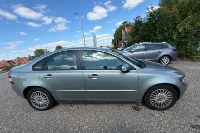Volvo S40 (2006) thumbnail 4