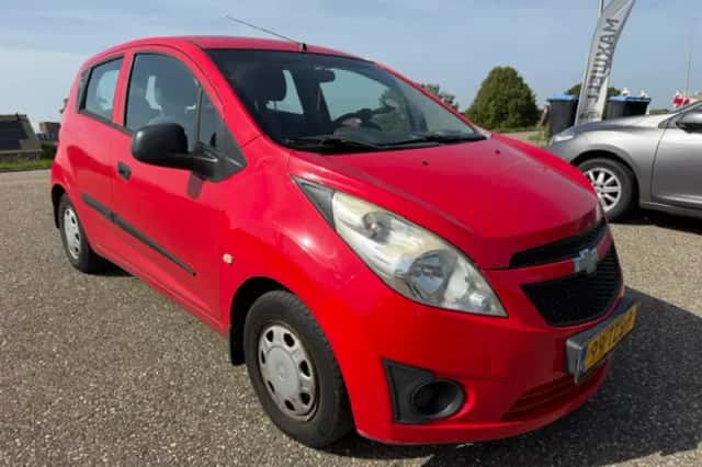 Chevrolet Spark (2012) thumbnail 5