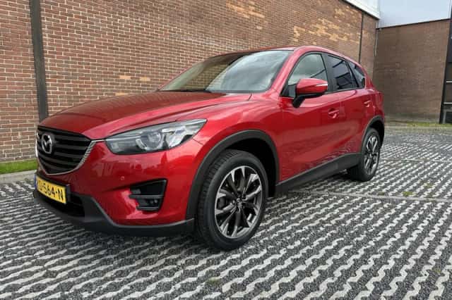 Mazda CX-5 (2016) thumbnail 3