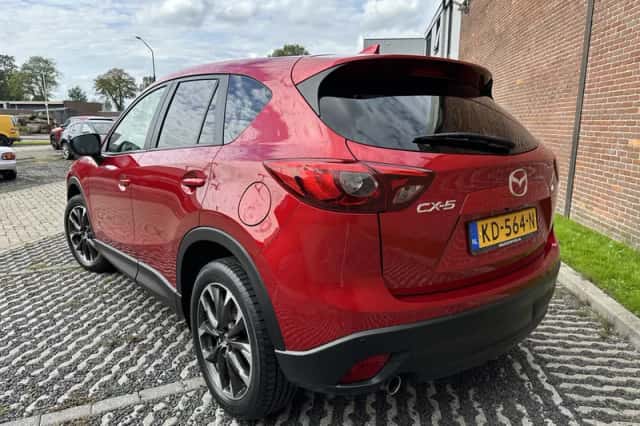 Mazda CX-5 (2016) thumbnail 5