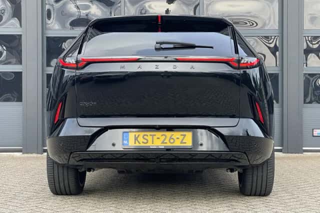 Mazda CX-6e (2026) thumbnail 4