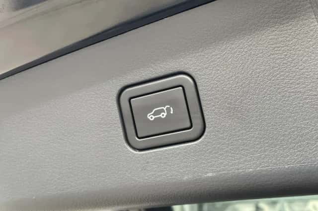 Mazda CX-6e (2026) thumbnail 6