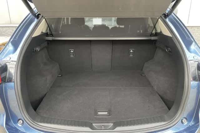 Mazda CX-5 (2023) thumbnail 5