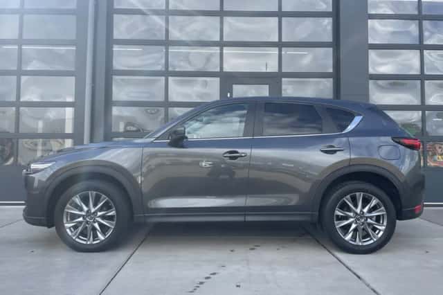 Mazda CX-5 (2020) thumbnail 2
