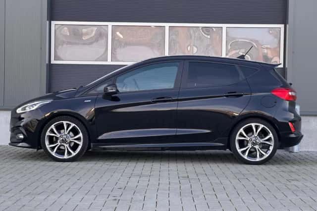 Ford Fiesta (2019) thumbnail 2
