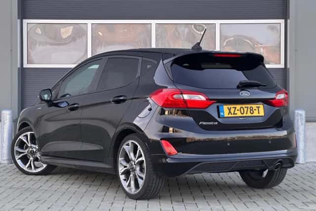 Ford Fiesta (2019) thumbnail 3