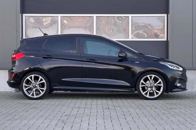 Ford Fiesta (2019) thumbnail 5