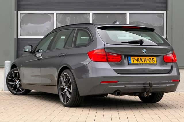 BMW 3-Serie (2013) thumbnail 3