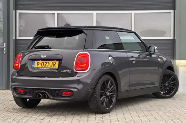 MINI Cooper S (2014) thumbnail 5
