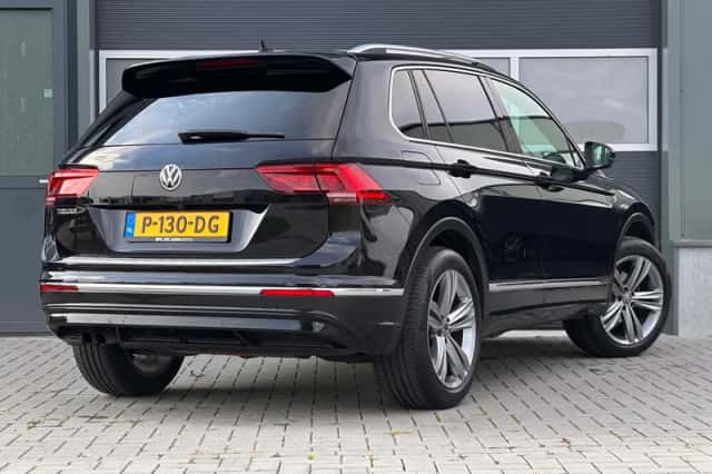 Volkswagen Tiguan (2017) thumbnail 5
