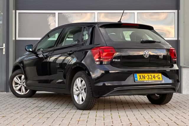 Volkswagen Polo (2018) thumbnail 3