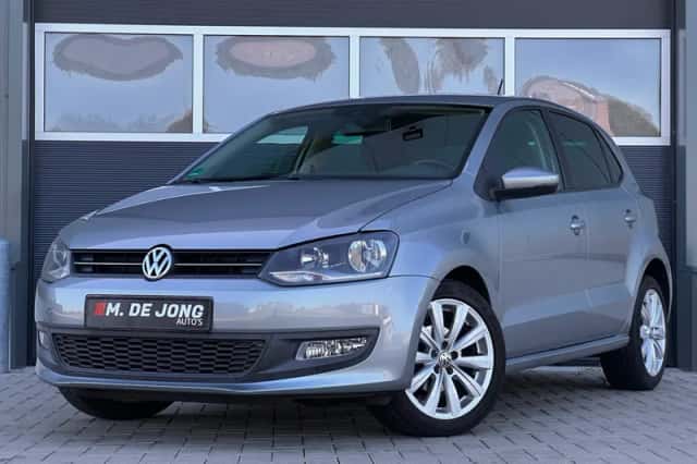 Volkswagen Polo (2011) thumbnail 1