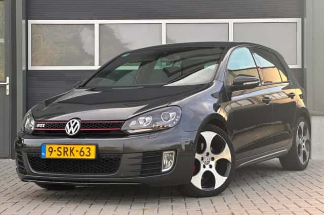 Volkswagen Golf (2009) thumbnail 1
