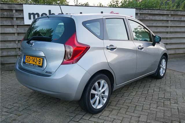 Nissan Note (2015) thumbnail 2