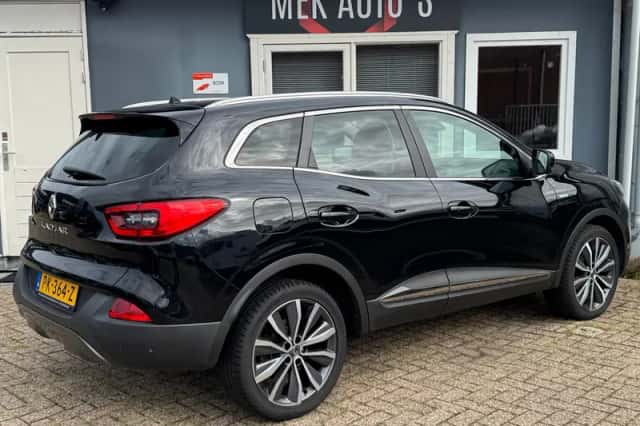 Renault Kadjar (2017) thumbnail 2