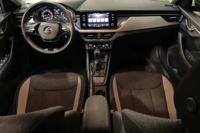 Škoda Kamiq (2023) thumbnail 3