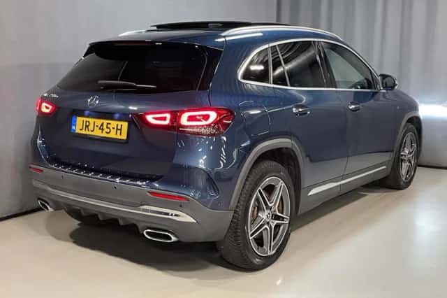 Mercedes-Benz GLA-Klasse (2020) thumbnail 2