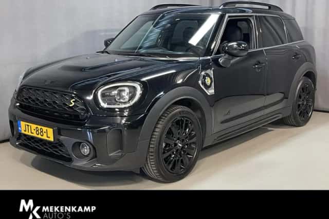 MINI Countryman (2023) thumbnail 1