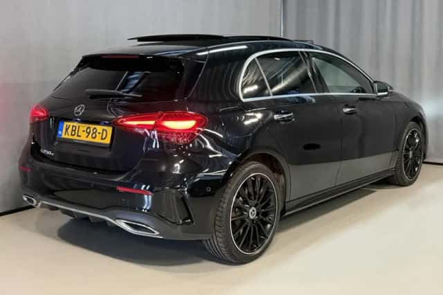 Mercedes-Benz A-Klasse (2023) thumbnail 2