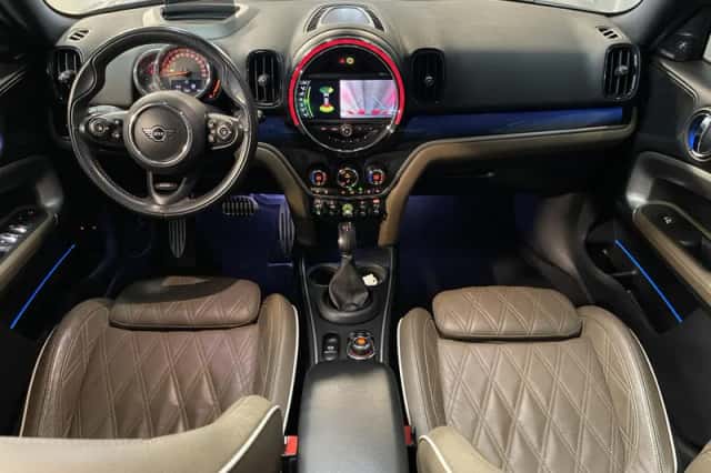 MINI Countryman (2019) thumbnail 3