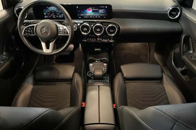 Mercedes-Benz A-Klasse (2021) thumbnail 3