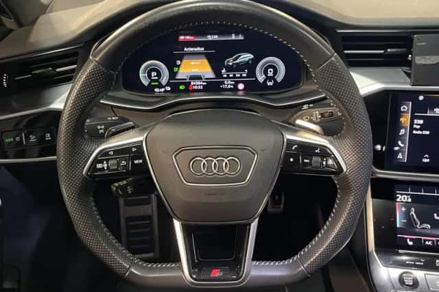 Audi A6 (2020) thumbnail 5