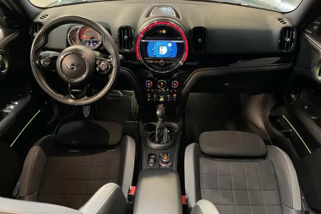 MINI Countryman (2019) thumbnail 3