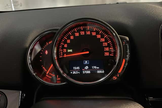 MINI Countryman (2019) thumbnail 6