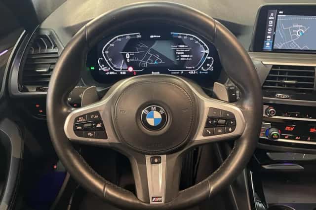 BMW X3 (2021) thumbnail 5