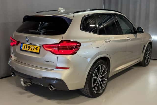 BMW X3 (2020) thumbnail 2