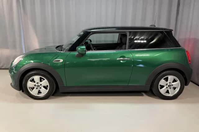 MINI One (2020) thumbnail 4