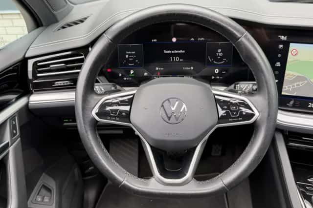 Volkswagen Touareg (2021) thumbnail 4