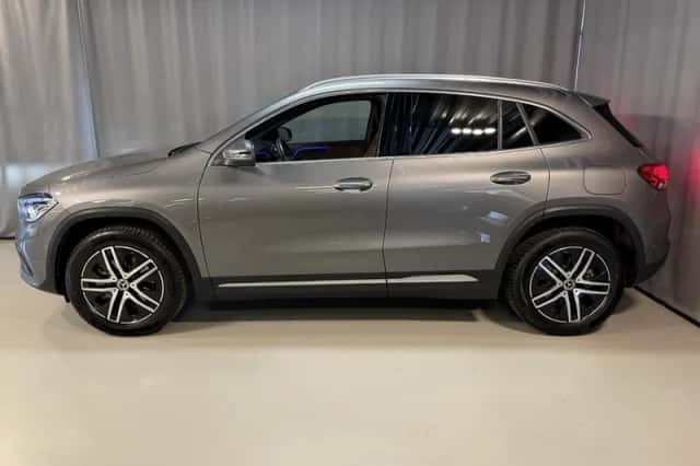 Mercedes-Benz GLA-Klasse (2022) thumbnail 4
