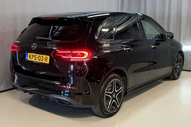 Mercedes-Benz B-Klasse (2021) thumbnail 2