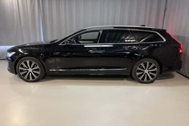 Volvo V90 (2023) thumbnail 4