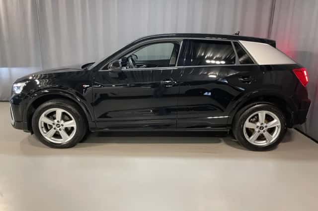 Audi Q2 (2024) thumbnail 4