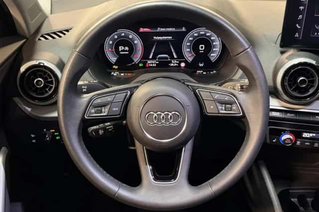Audi Q2 (2024) thumbnail 5