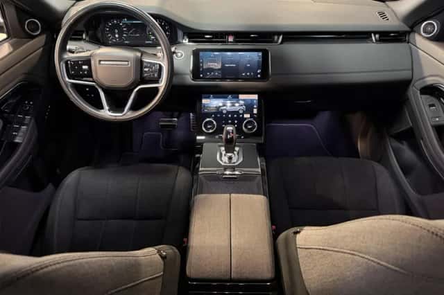 Land Rover Range Rover Evoque (2022) thumbnail 3