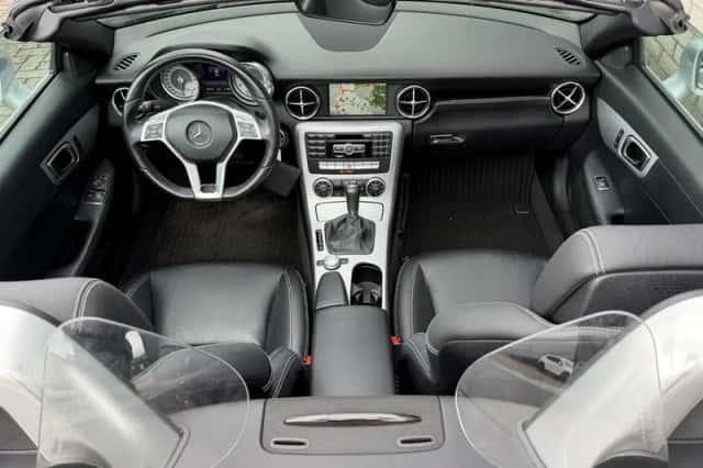 Mercedes-Benz SLK-Klasse (2015) thumbnail 3