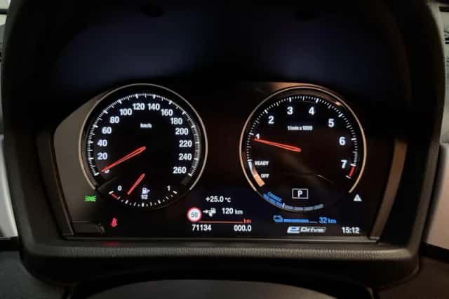 BMW X2 (2023) thumbnail 6
